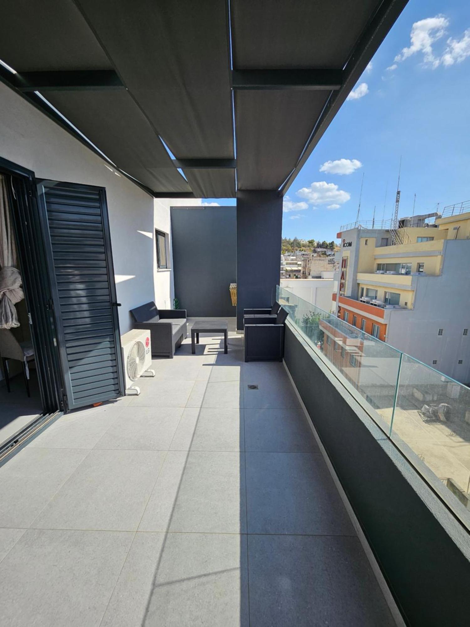 Blossom House-at The Foot Of The Acroplis And Parking Available