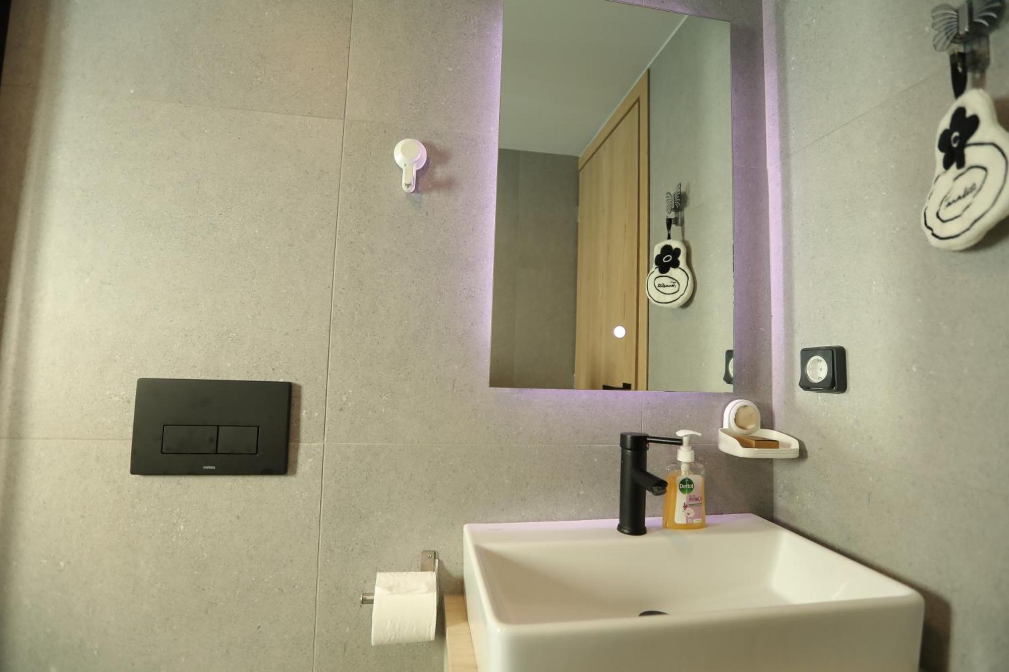 Blossom House-at The Foot Of The Acroplis And Parking Available Apartmán *